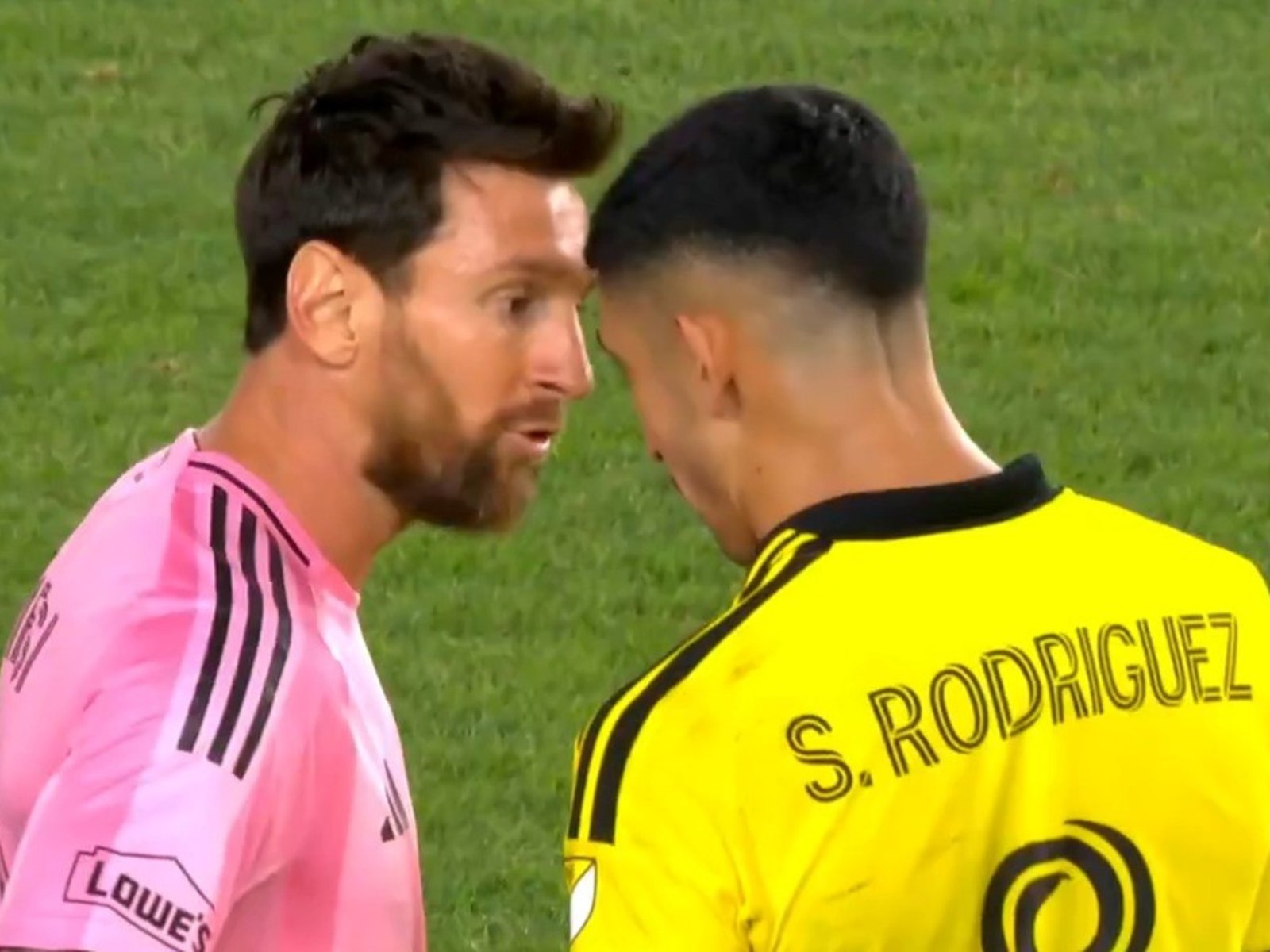 revelaron qué se dijeron Messi y el uruguayo Rodríguez en en el tenso cruce que tuvieron en la MLS