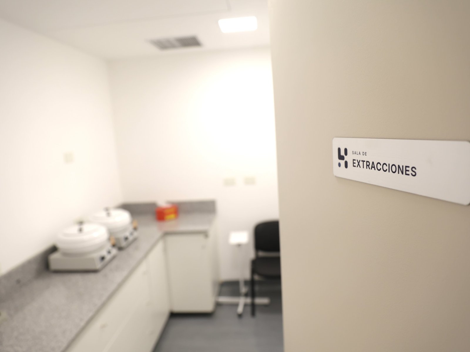Abren un nuevo centro de investigación que va a hacer estudios en longevidad saludable y cáncer: cómo participar
