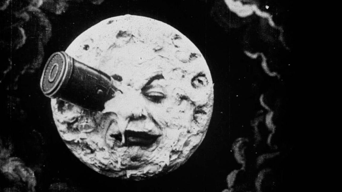 Antes que la NASA, visitar la Luna se le ocurrió a varios famosos
