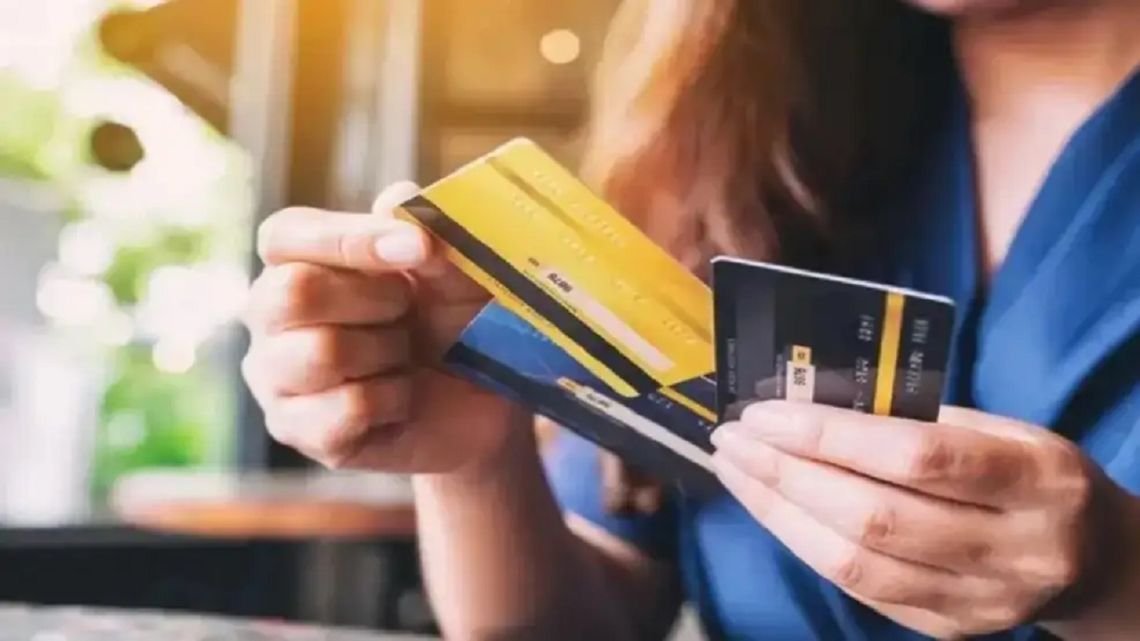 Casi 6 de cada 10 argentinos están endeudados