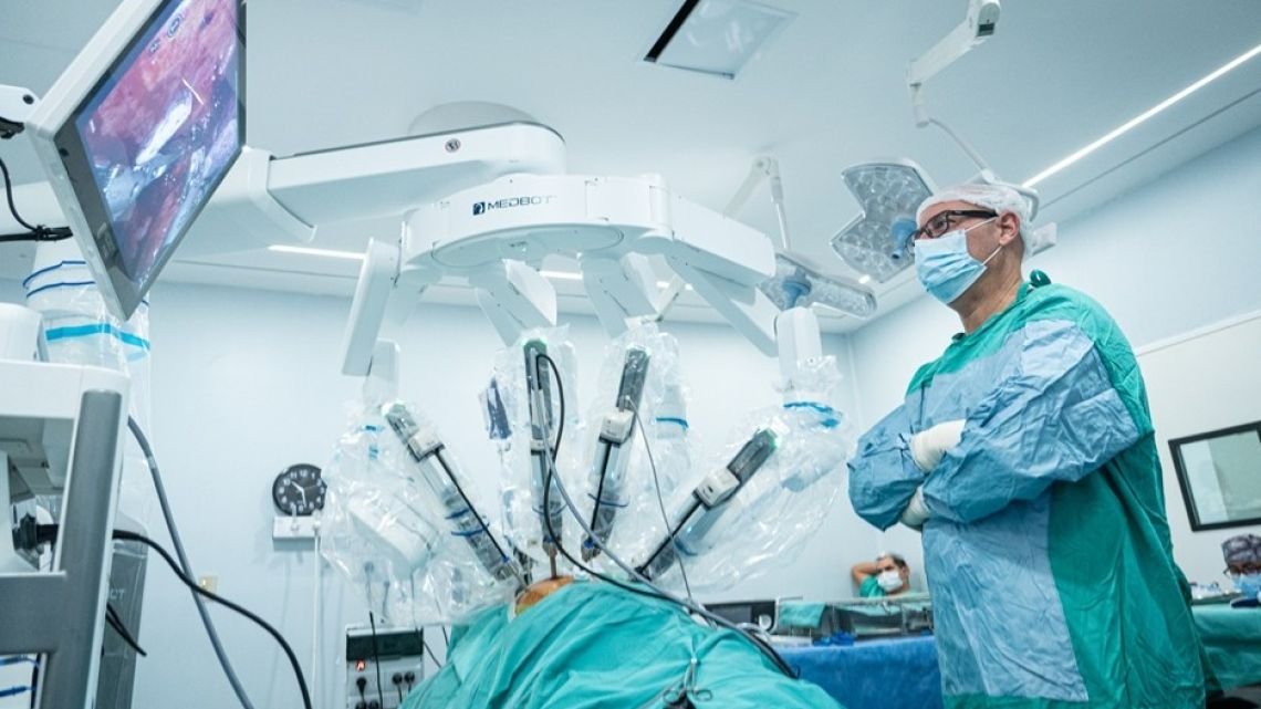 Cirugía robótica: Hospital Privado amplía las alternativas para tratar el cáncer de pulmón