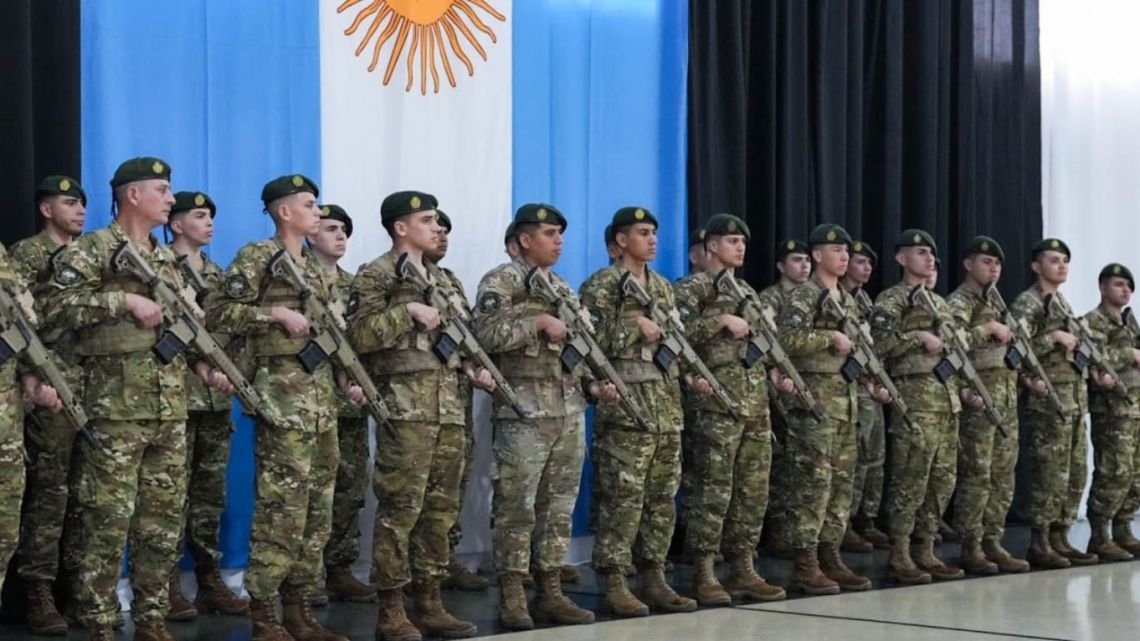 De cuánto es el salario de los empleados del Personal Civil de las Fuerzas Armadas en octubre