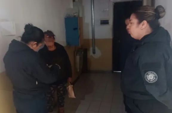 Detienen a una mujer de 60 años con pedido de captura activo