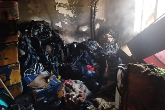 Detuvieron a un hombre tras incendiar su vivienda en Trelew