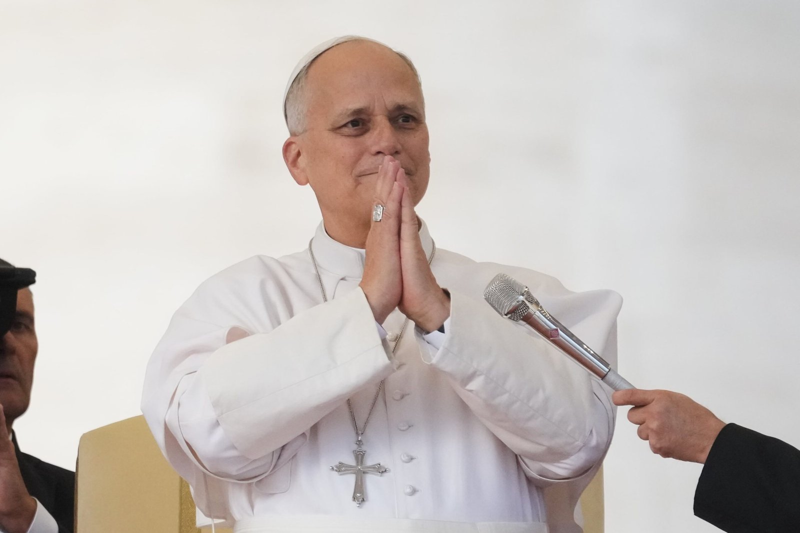 El Vaticano anuncia que el tumor del Papa estaba localizado y no necesita ninguna terapia posterior