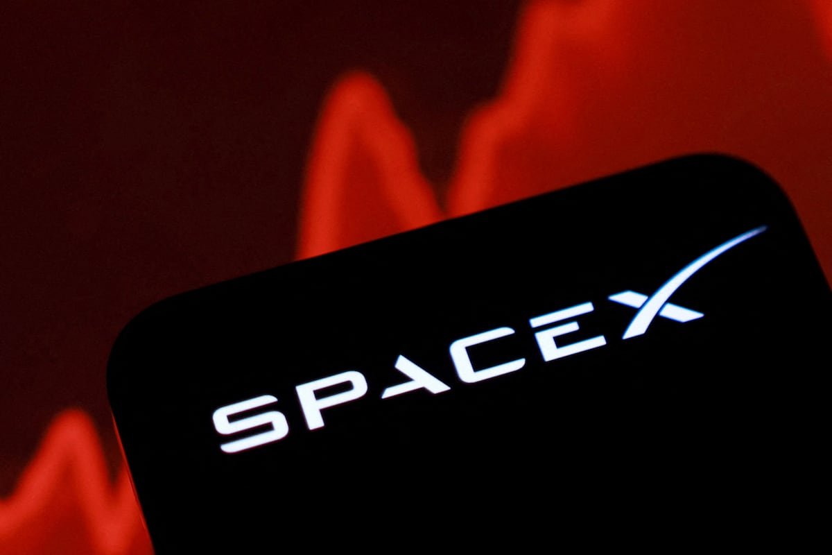 Elon Musk anuncia que estudia la fusión de SpaceX y Tesla para crear la quinta mayor tecnológica del mundo | Economía