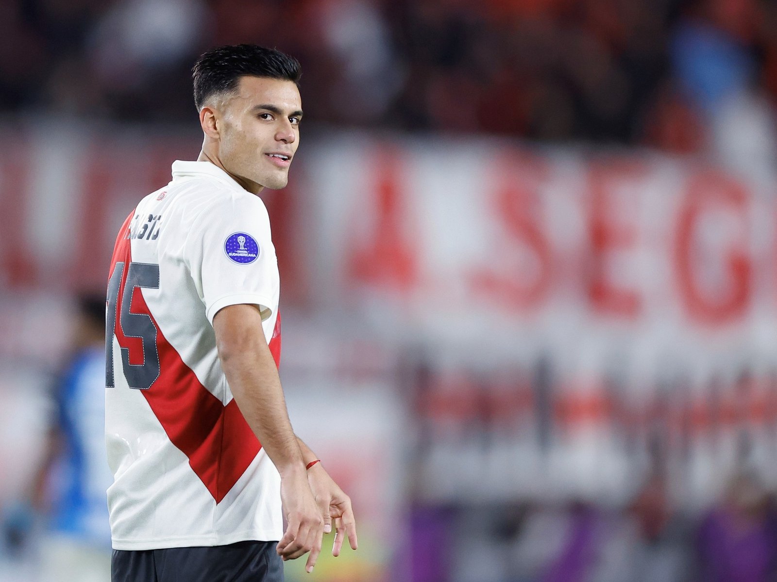Fausto Vera sufrió un desgarro y se perderá los partidos ante Racing y Boca