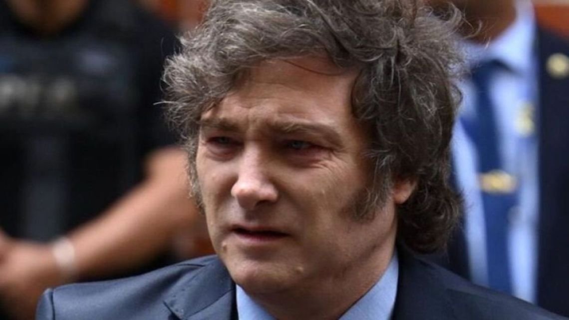 Javier Milei regresó de España en su cumpleaños y se le juntaron la interna libertaria y una nueva disputa por el islam