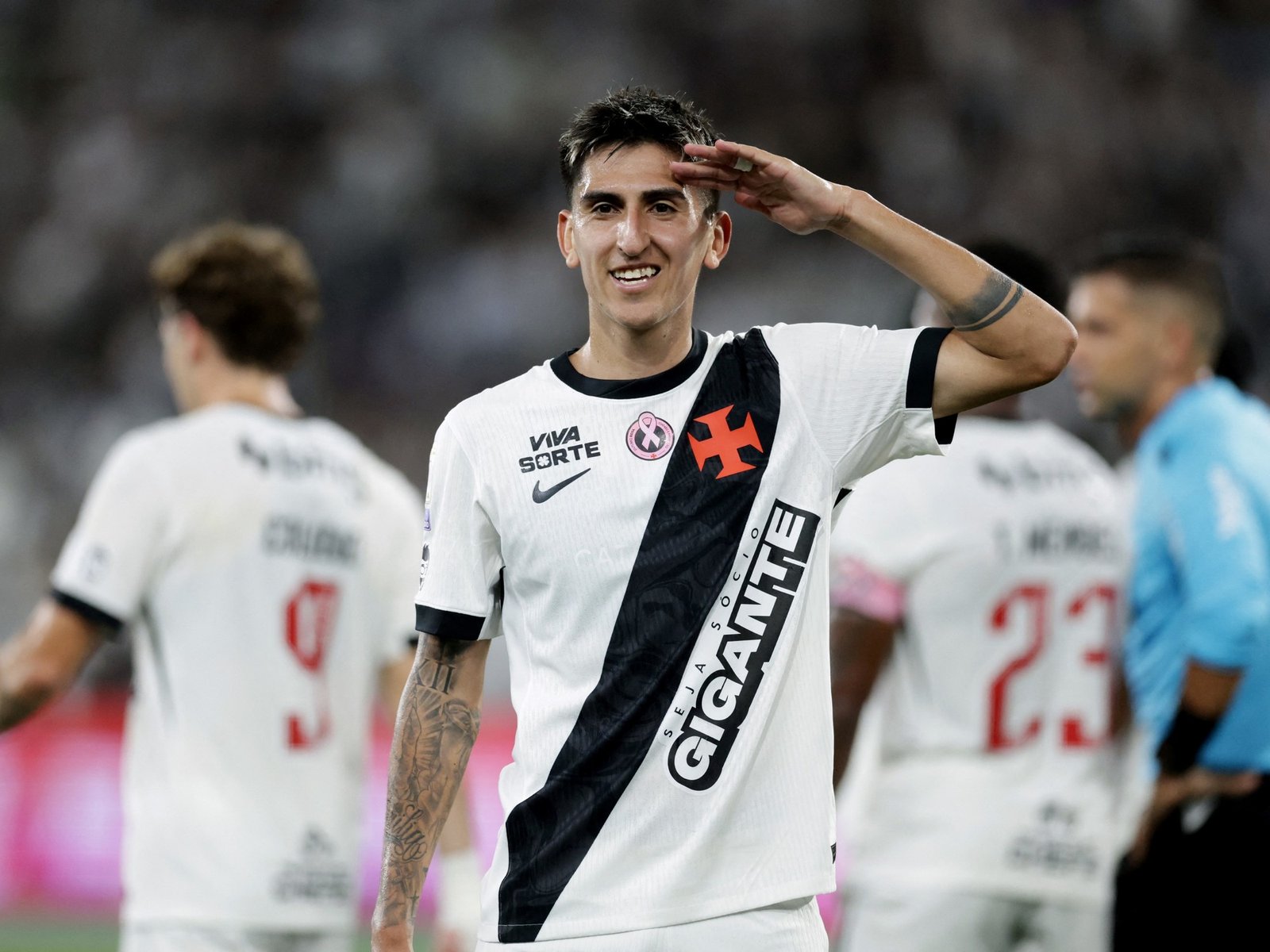 Lo miró Boca: con Lescano, Colidio y Sosa figuras, Vasco ganó un clásico clave :: Olé