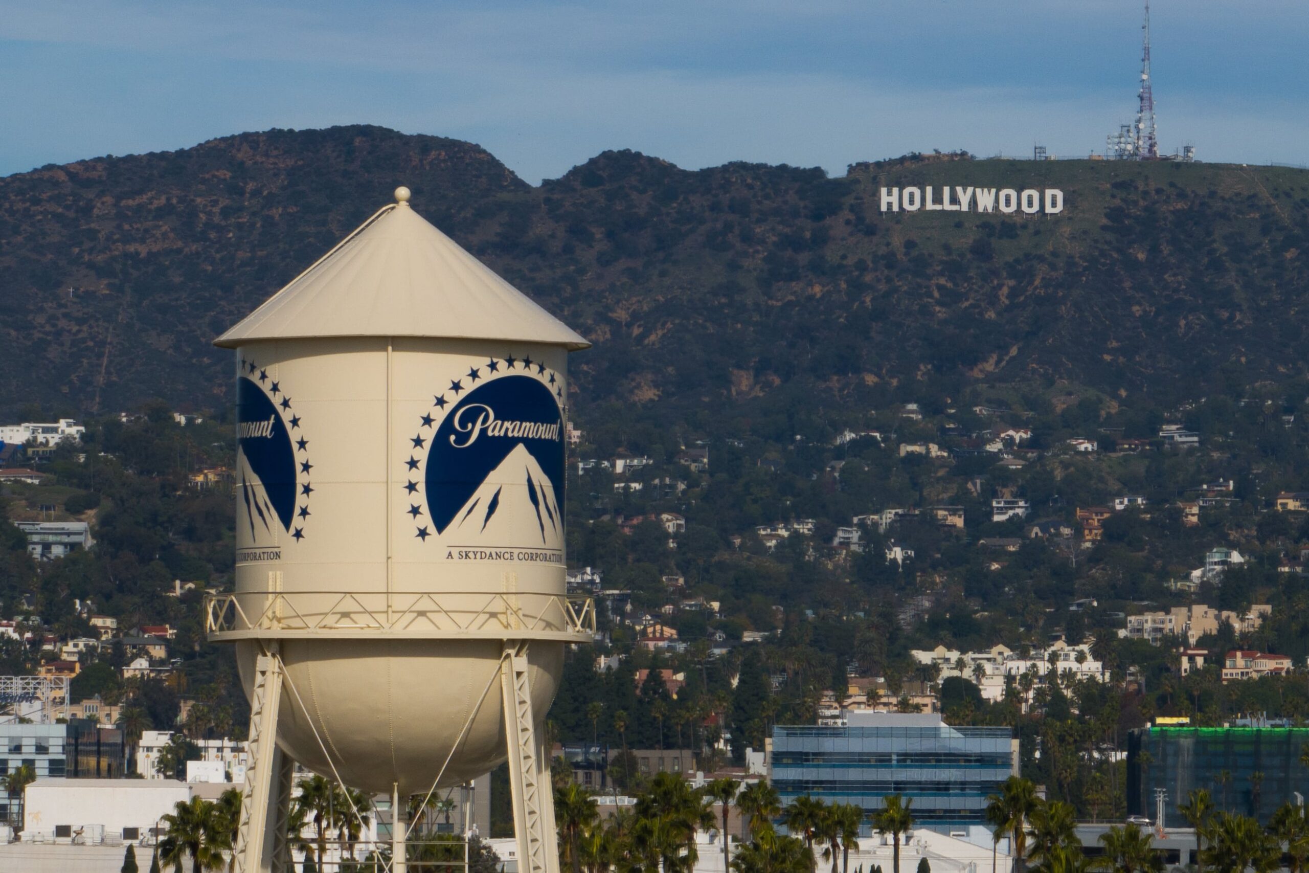 Paramount Skydance cierra la compra de Warner Bros Discovery por casi 100.000 millones
