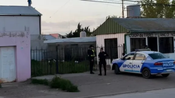 Perdió su sueldo en el casino y se tiró de un techo: fue hospitalizado