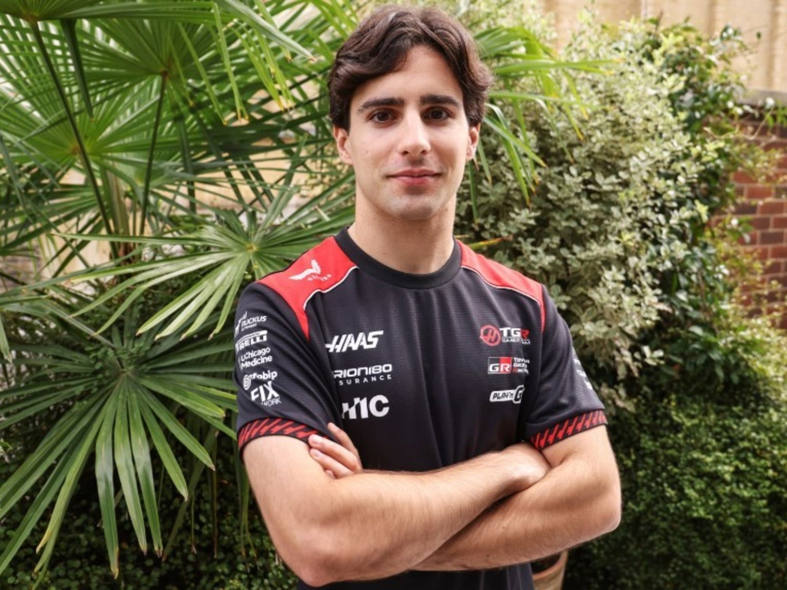 Rafael Cámara, el piloto que conquistó a Ferrari, es el elegido por Haas para 2027