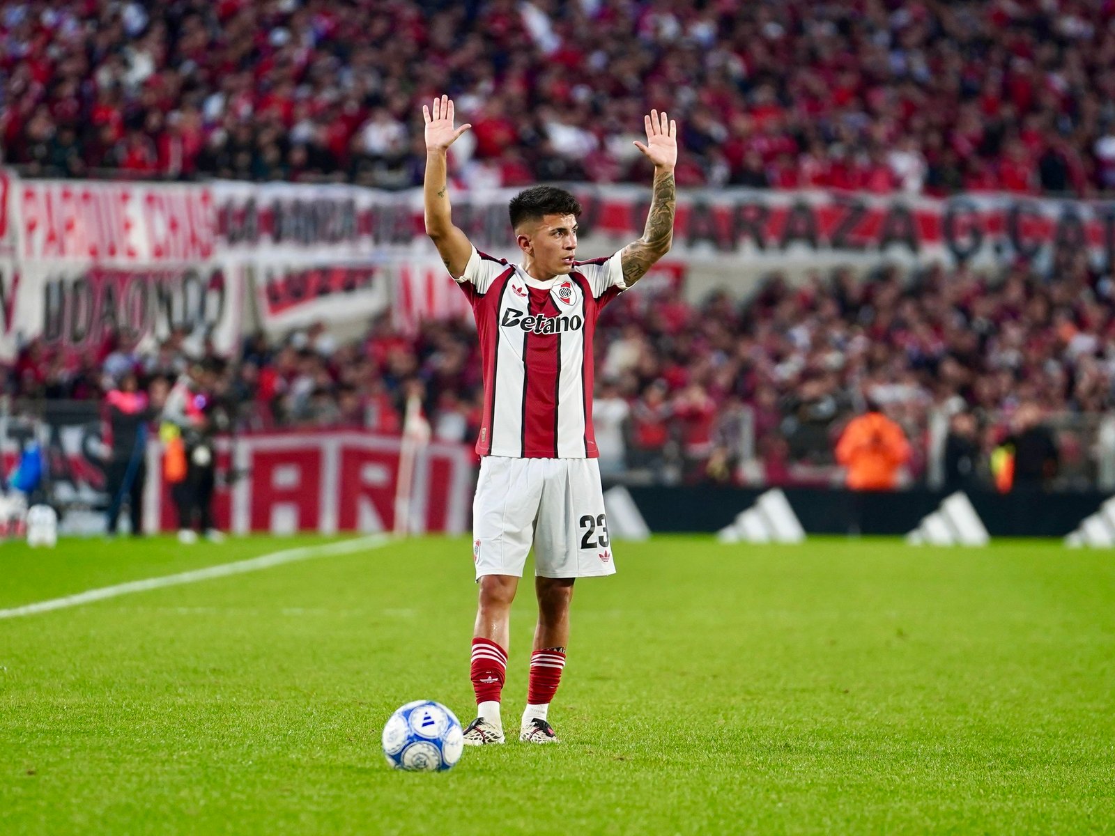 River vuelve a jugar después de tres semanas con casi todas sus figuras y con la obligación de ganar para entrar en playoffs y zona de copas
