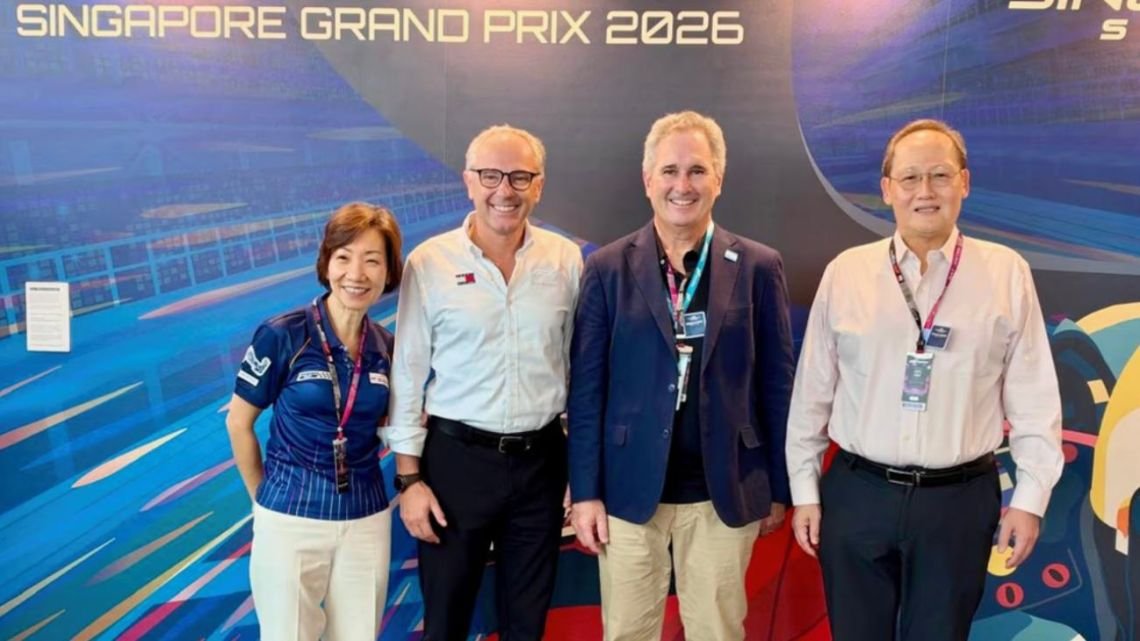 Sorpresa en los boxes de la Fórmula 1: el canciller Pablo Quirno apareció en el Gran Premio de Singapur