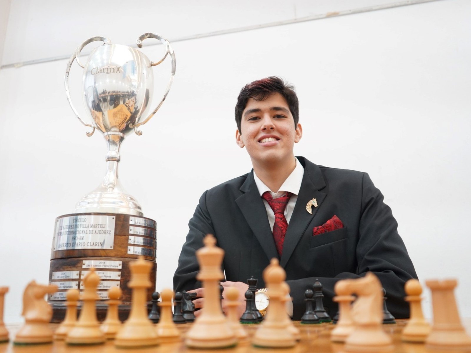 Tobías Sebastián Moreno Pérez, el joven campeón invicto de la Copa Clarín de ajedrez