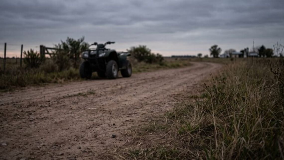 Tragedia en Corrientes: un menor de 13 años murió tras volcar en un cuatriciclo en una zona rural