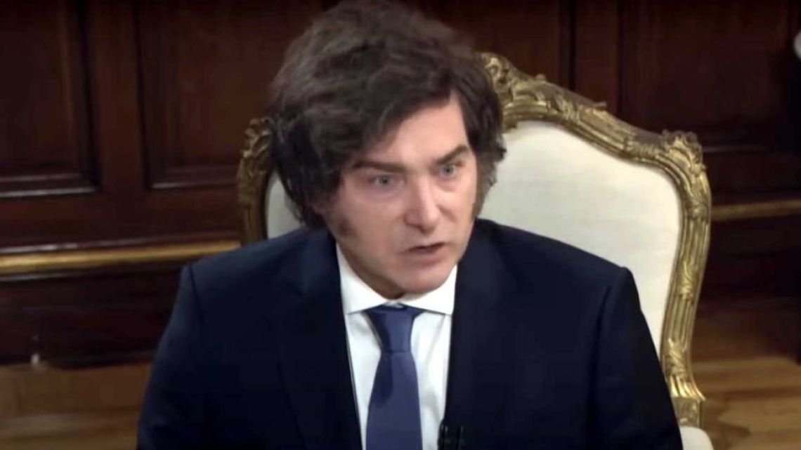 Un congresista demócrata acusó a Javier Milei de interferir en las elecciones legislativas de Estados Unidos