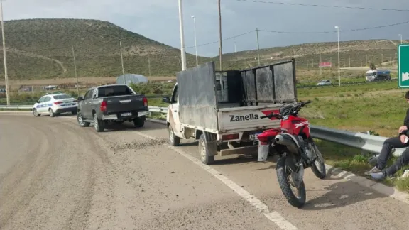 Un motociclista resultó herido en una colisión en el acceso a Rada Tilly