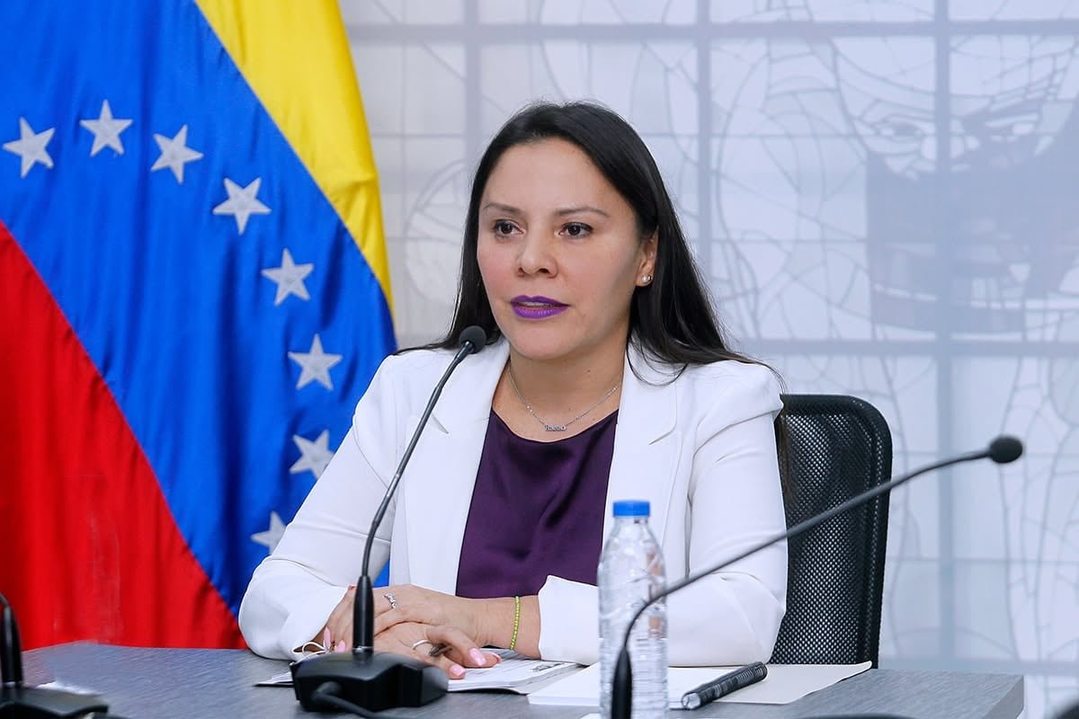 Una exjueza del Supremo de Venezuela denuncia que secuestraron a su familia para que inhabilitara a María Corina Machado