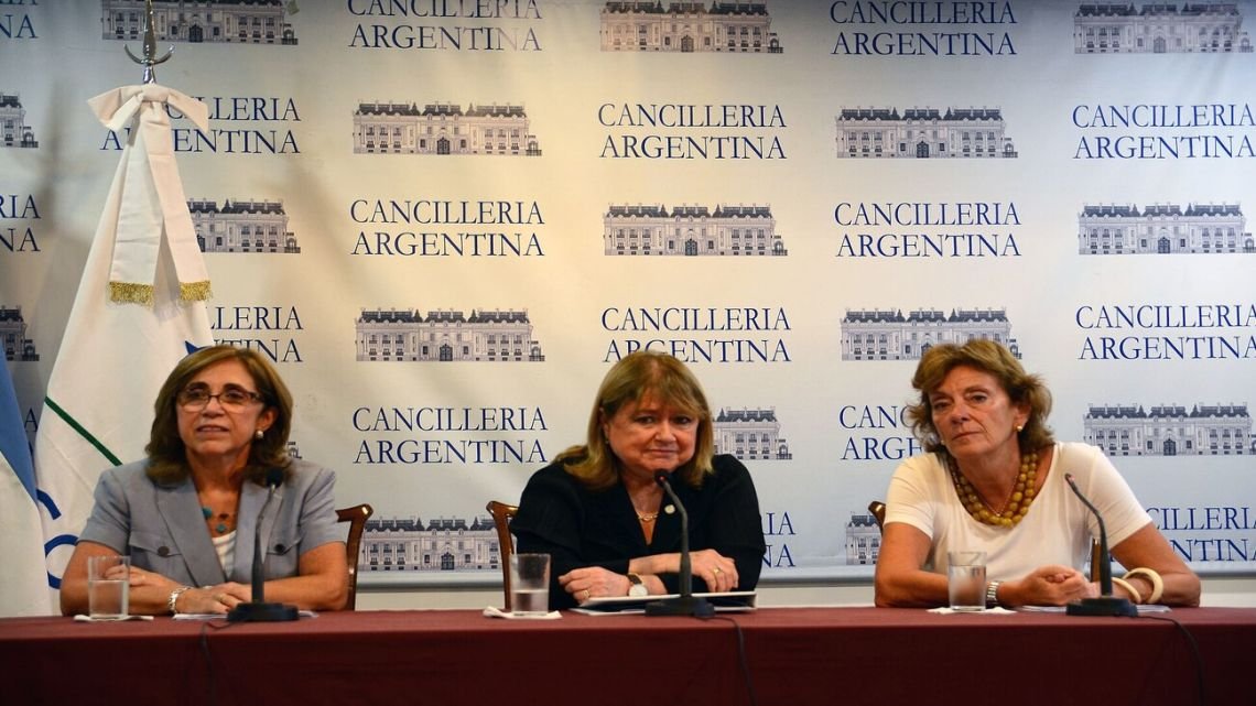 Una jueza argentina integra el tribunal que decidirá si frena la explotación petrolera británica en Malvinas