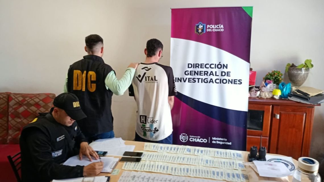 Una mujer sufrió el robo de $20 millones de su caja fuerte: hay un municipal detenido