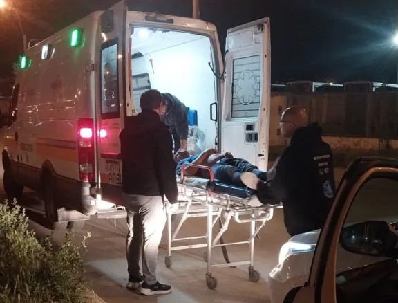 Una pelea familiar terminó con un hombre herido de un botellazo