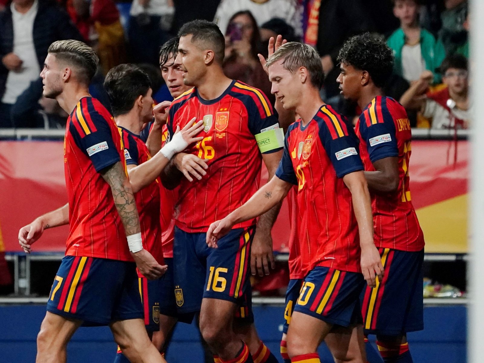 a qué hora juega, formaciones y cómo ver el partido