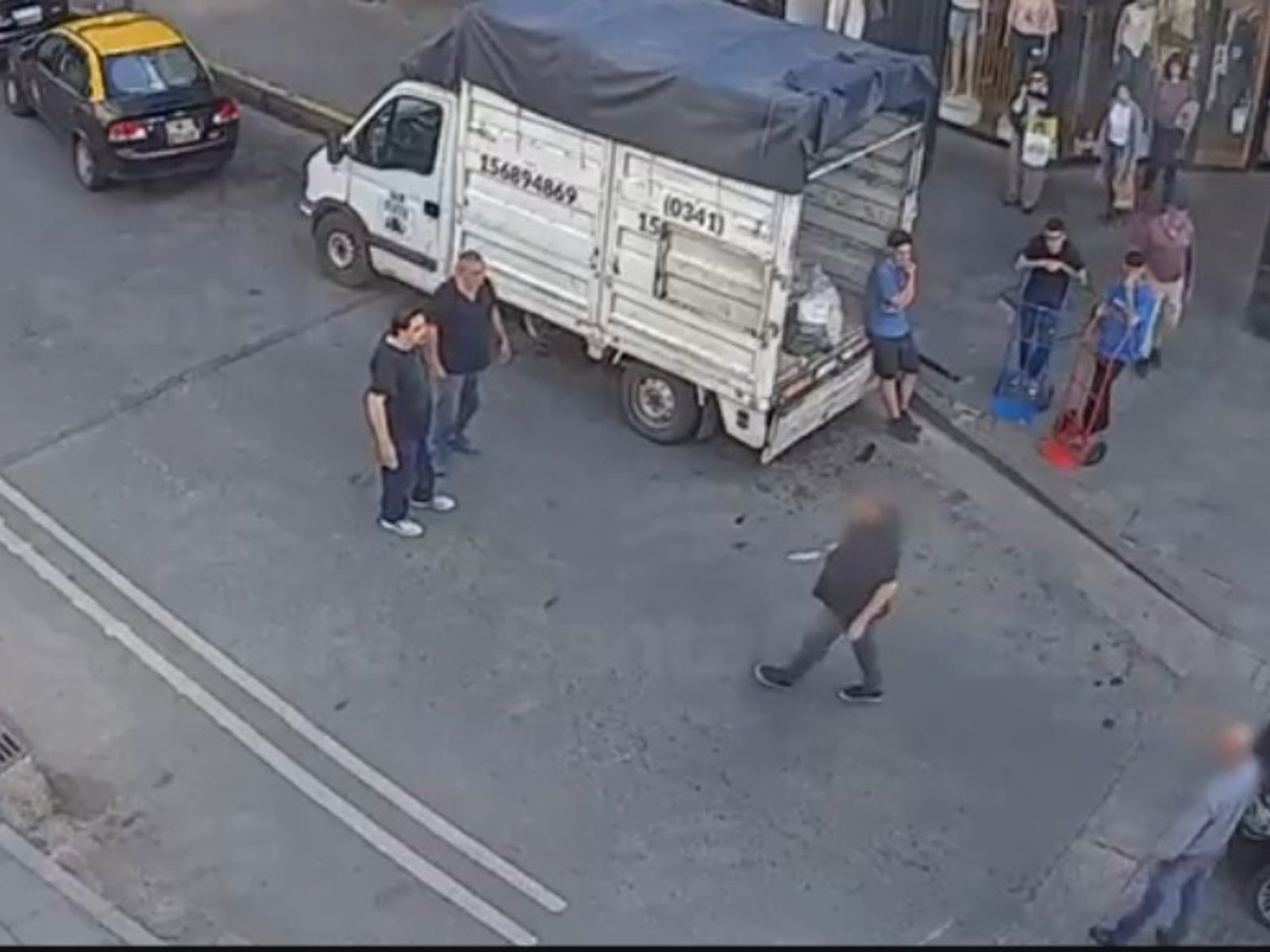 atacó a un taxista con una cuchilla y cayó por las cámaras de seguridad