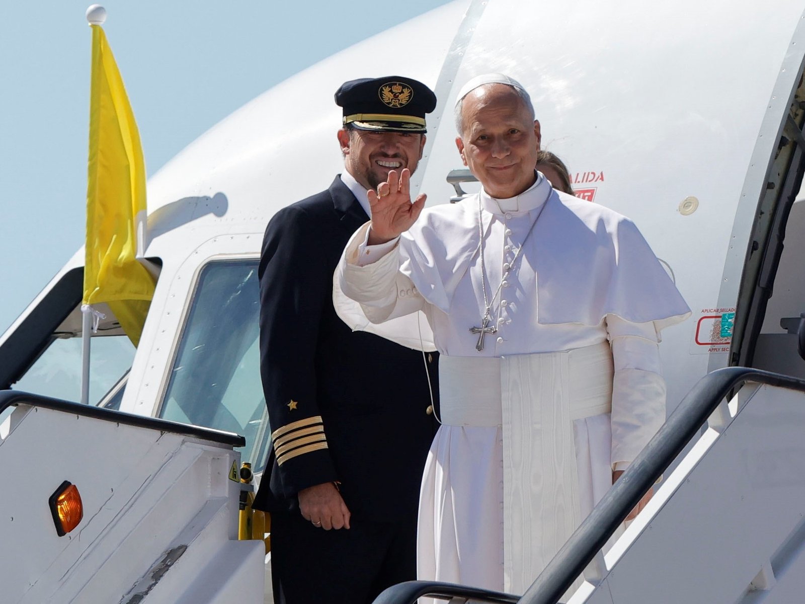 cómo la presurización del avión podría afectar al Papa después de la operación