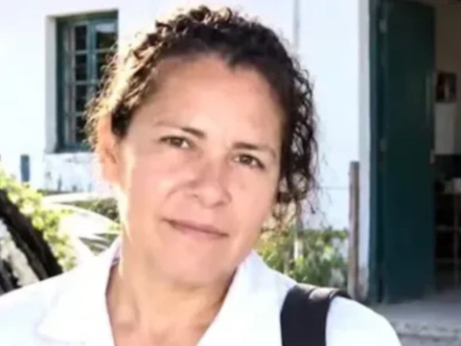 el fiscal reveló que hallaron "manchas rojizas" en ropa y cuchillos de un peón rural