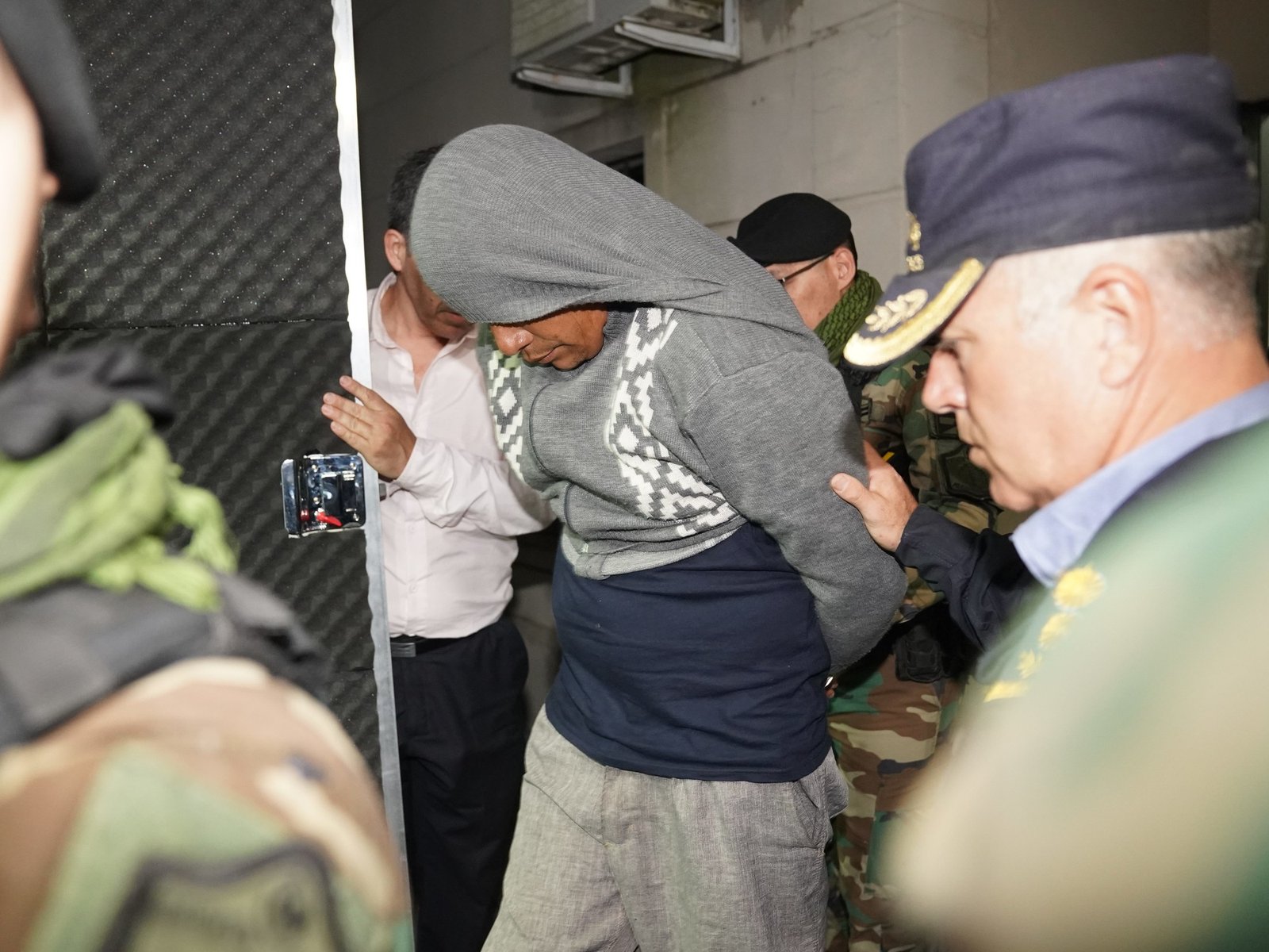 imputan como coautores del crimen a cuatro detenidos pero el cuerpo no aparece