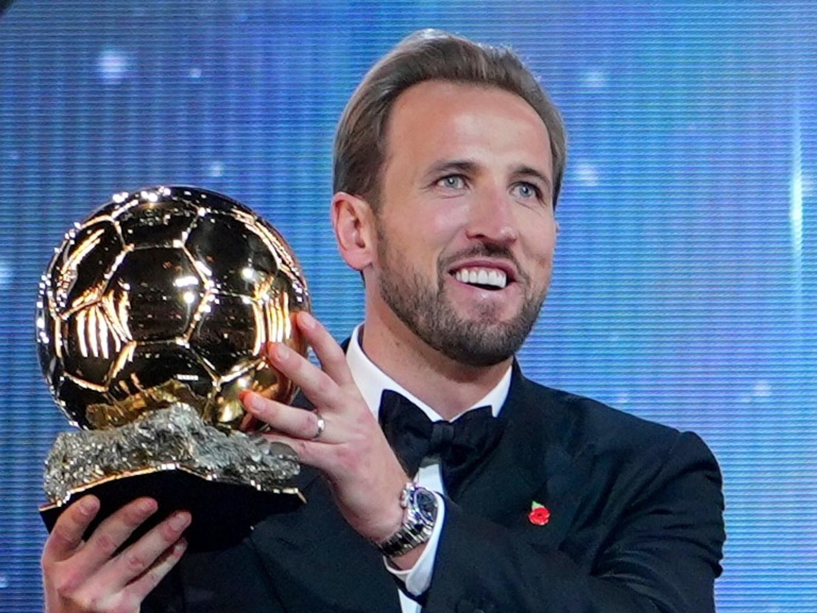 revelaron los votos y Harry Kane le ganó a Kylian Mbappé por apenas 28 puntos
